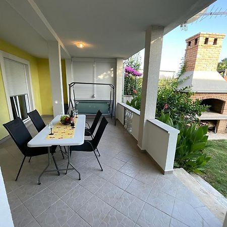 Apartment Holiday Zadar Eksteriør bilde