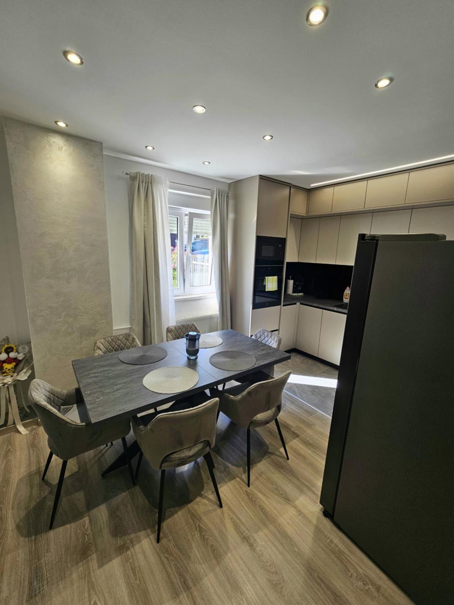 Apartment Holiday Zadar Eksteriør bilde